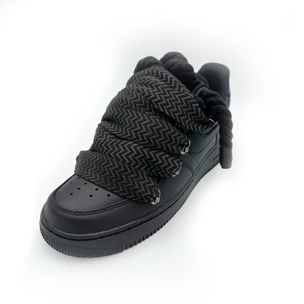 Nike Air Force 1 personnalisée noir, lacets Lanvin '' Schwarz